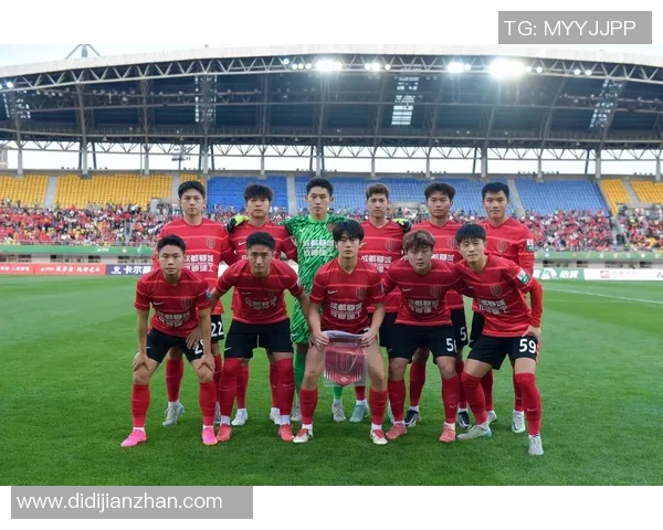 成都足球队近期状态分析与未来发展展望MBA