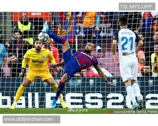 智利大学与基约塔的精彩对决揭示足球战术与团队合作的魅力 智利大学与基约塔的精彩对决揭示足球战术与团队合作的魅力