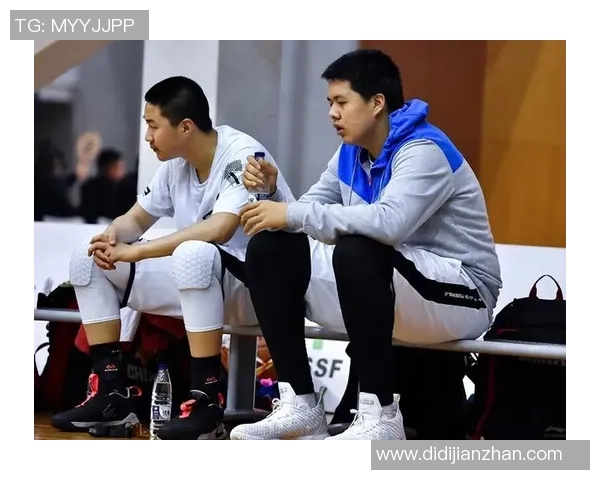 篮球明星的崛起之路：从青涩少年到赛场传奇的成长历程