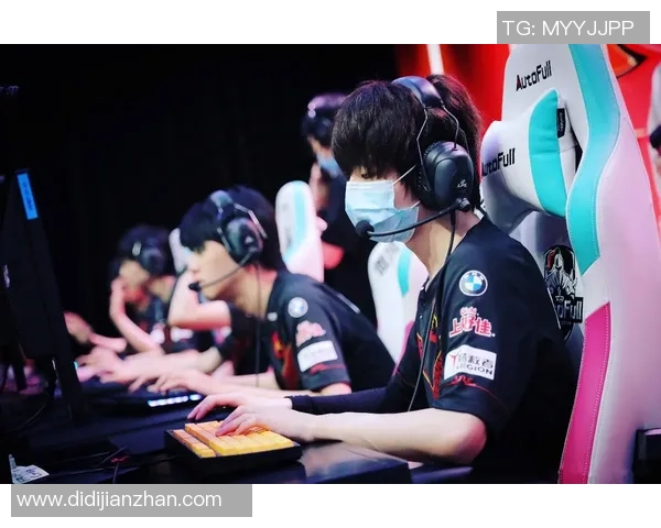 深入分析FPX战队阵地战策略与战术执行细节